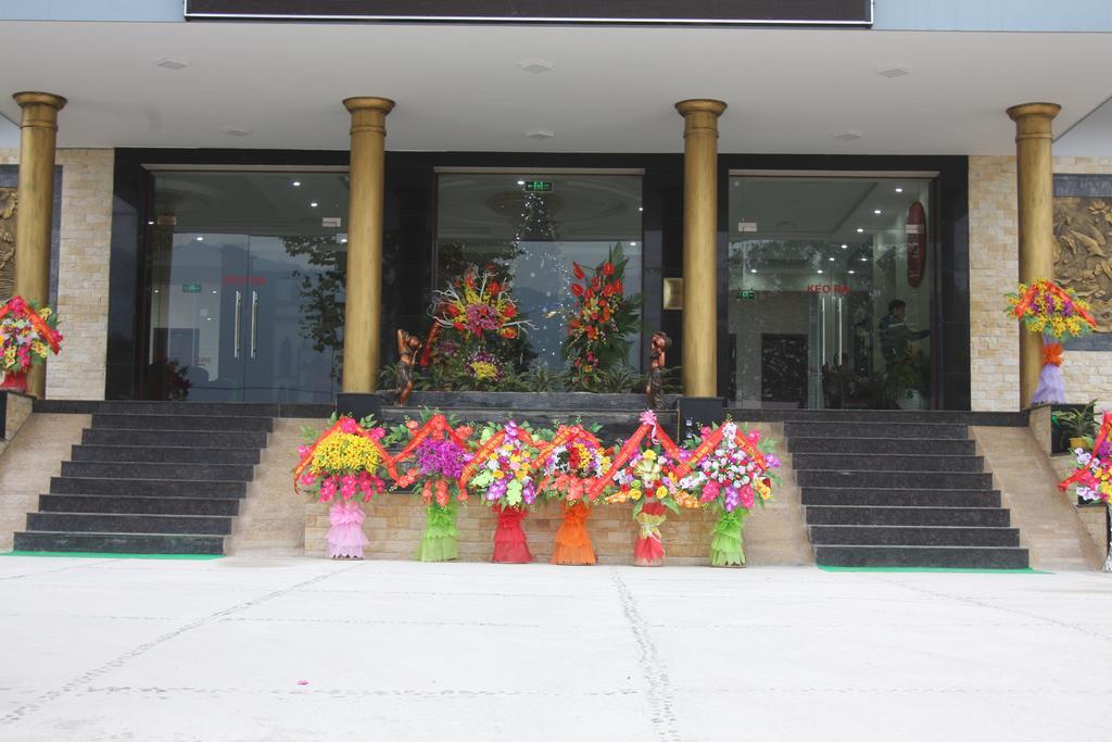 Khoa Thanh Hotel Hoa Binh Exterior photo