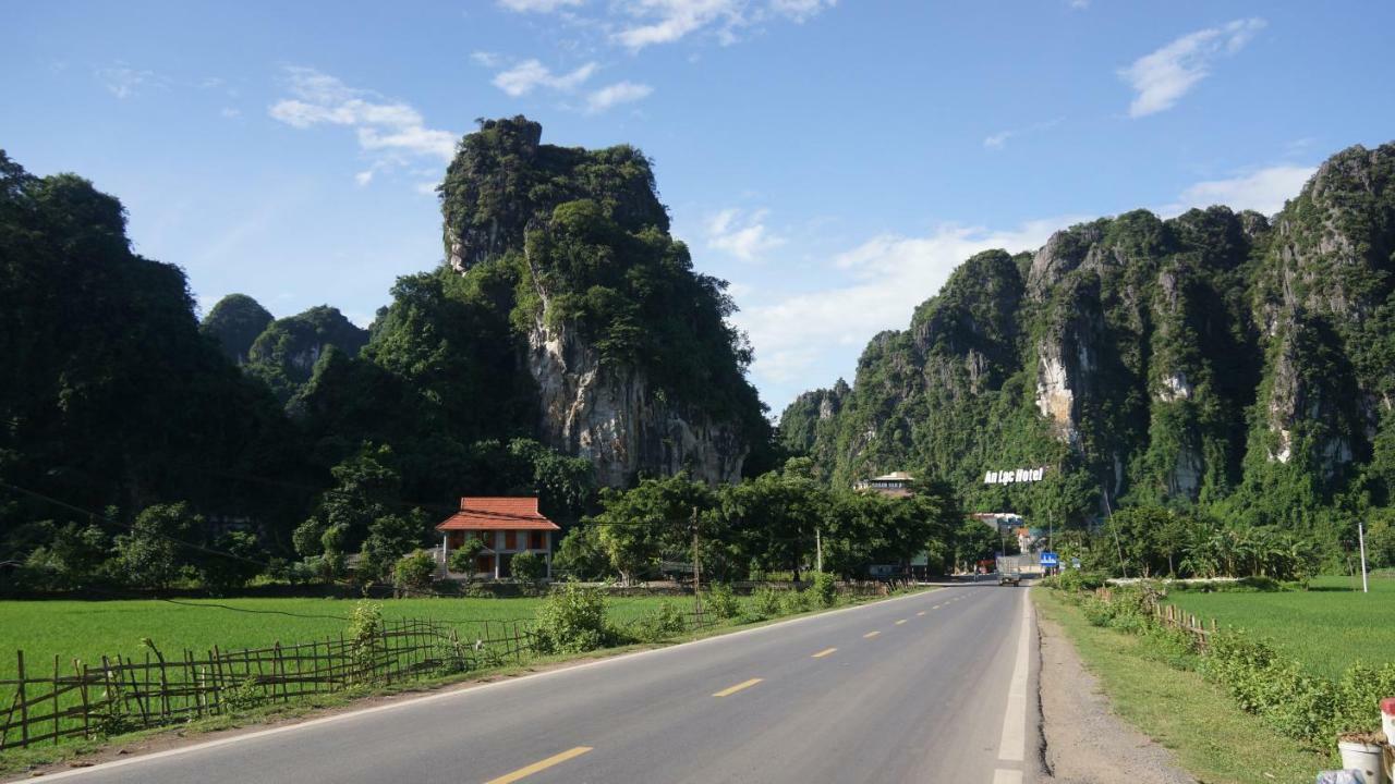 Khoa Thanh Hotel Hoa Binh Exterior photo